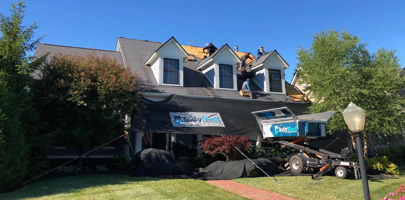 Manufacturer-certified roof installation in Lakestone Bridge
